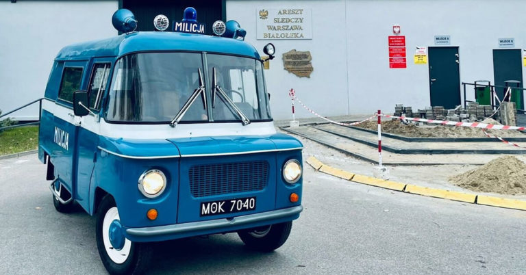 Milicja Nysa 522 - rodość z pierwszej jazdy po zakończonej renowacji