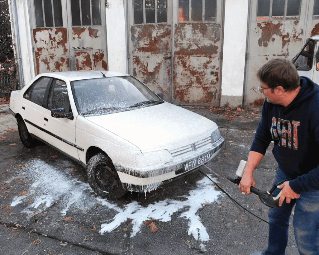 Peugeot 405