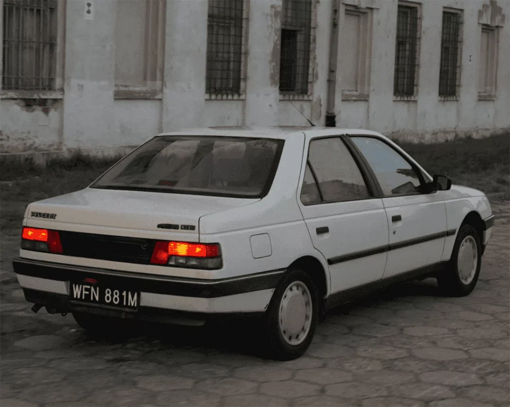 Peugeot 405