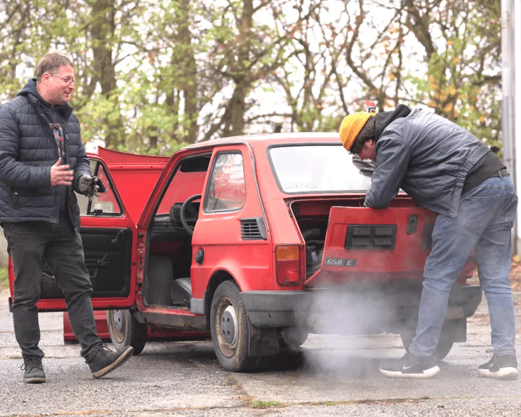 Maluch z pługiem, Fiat 126p